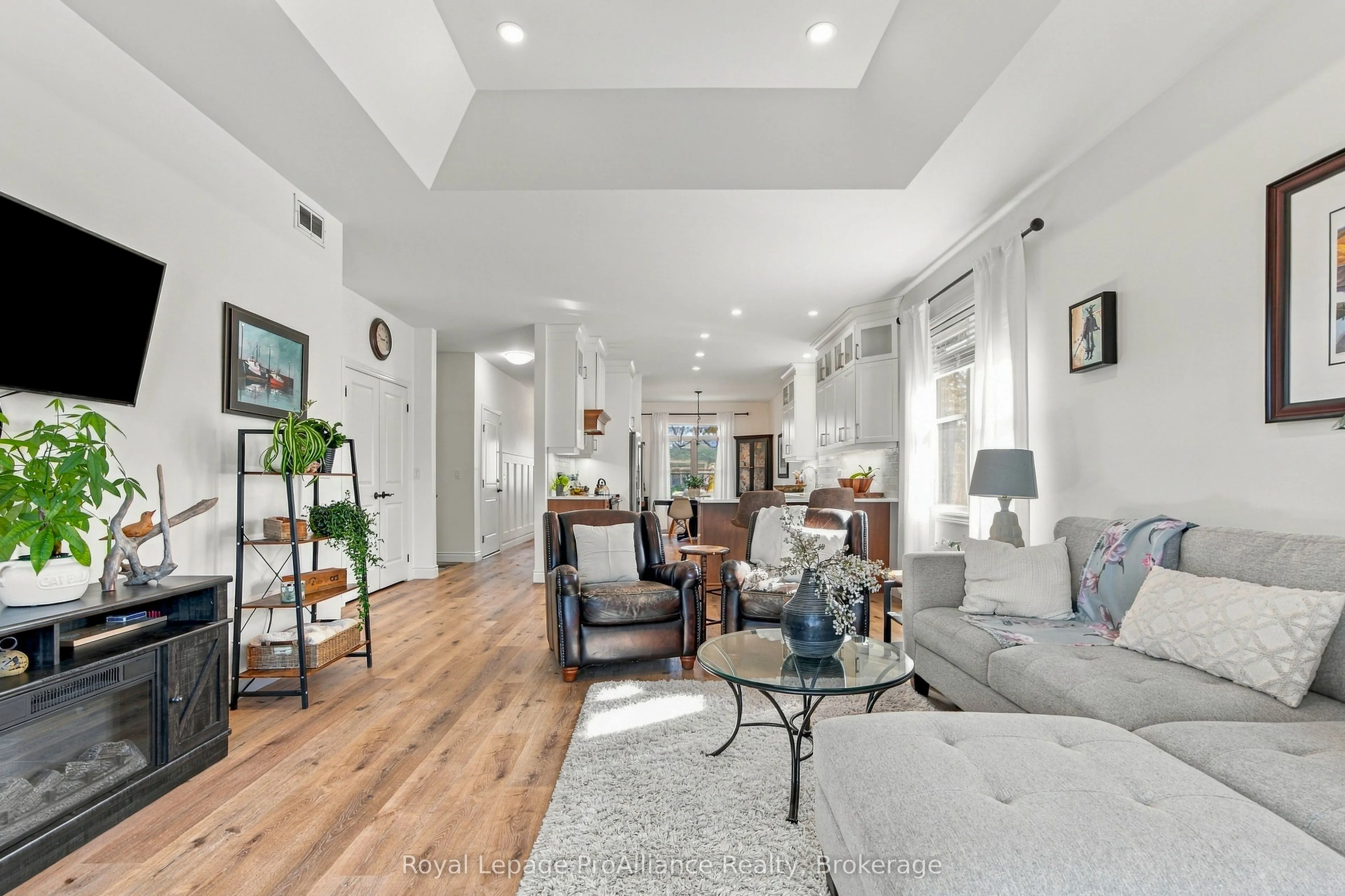28 Aberdeen Street W