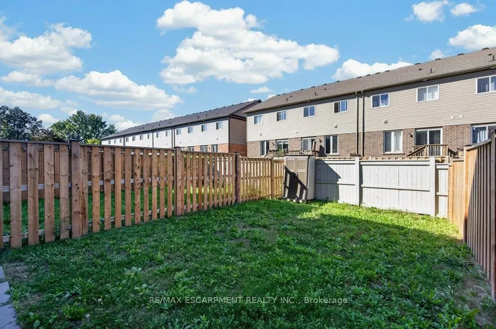 347 Raymond Road