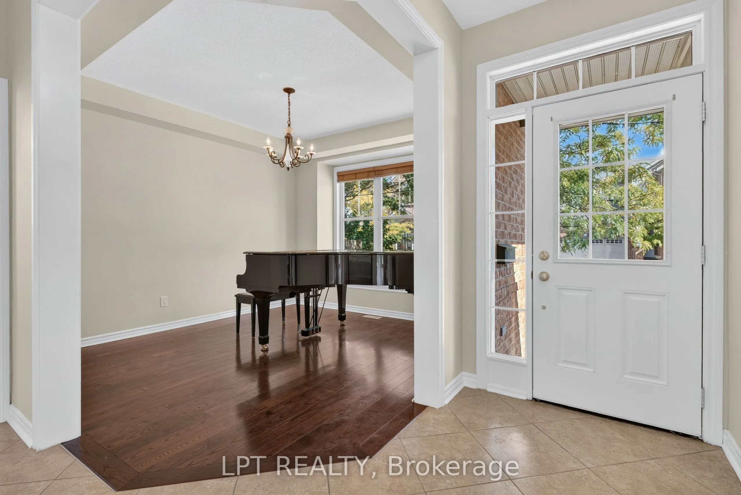 2632 WATERMUSIC BAY Crescent