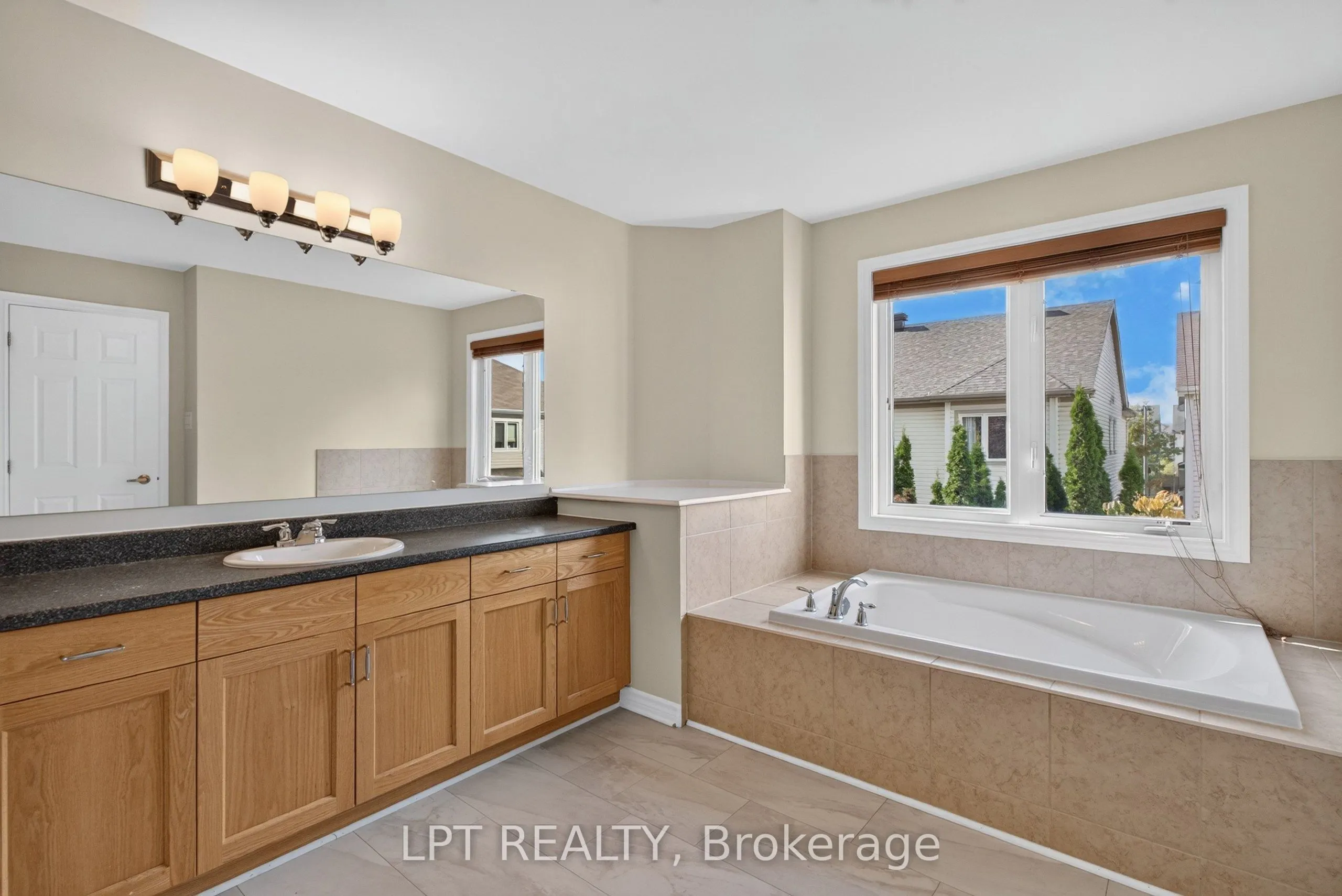 2632 WATERMUSIC BAY Crescent