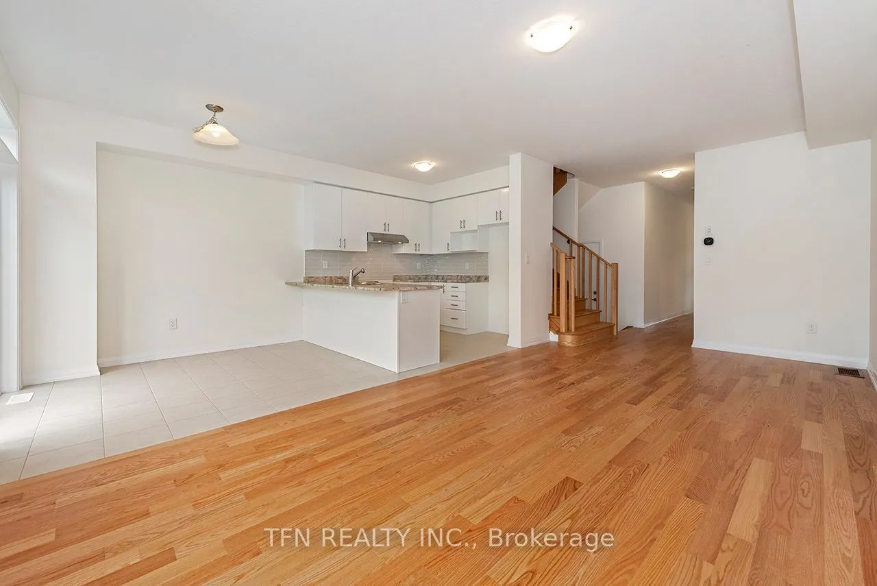 389 Starlight Avenue