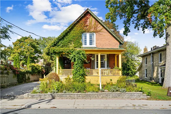 44 James Street W