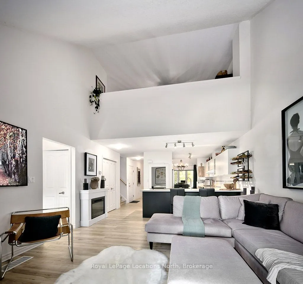 9 Russett Drive #15