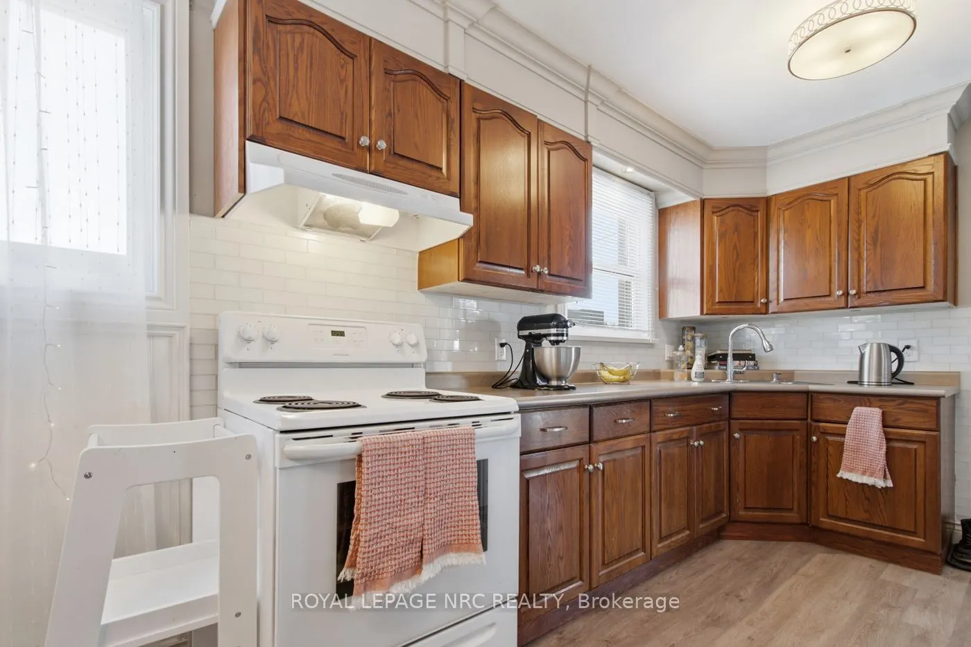 113 Lyons Avenue