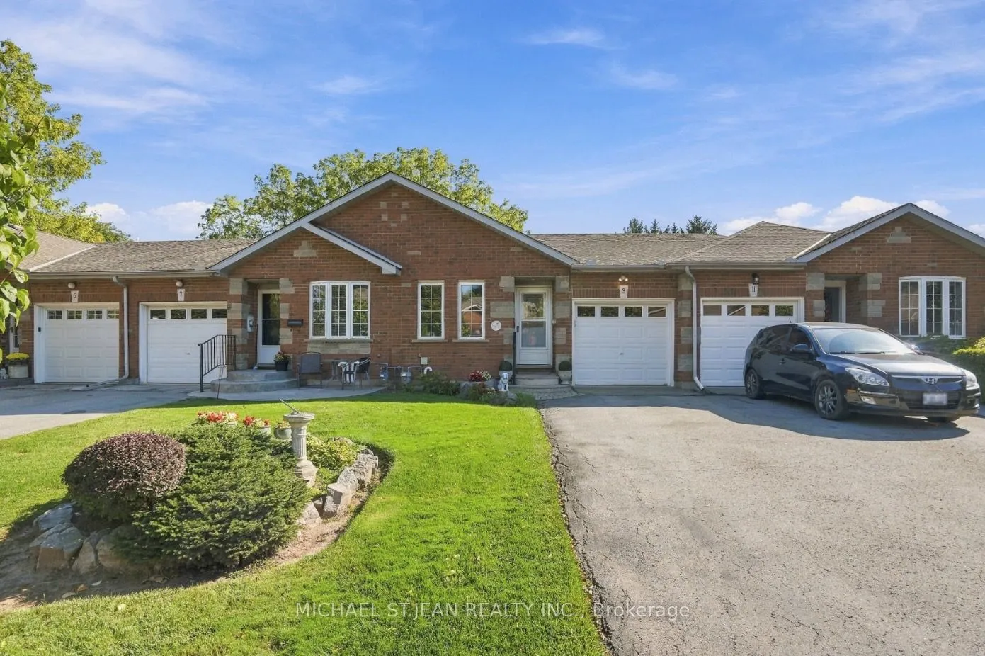 9 Kinsman Court S