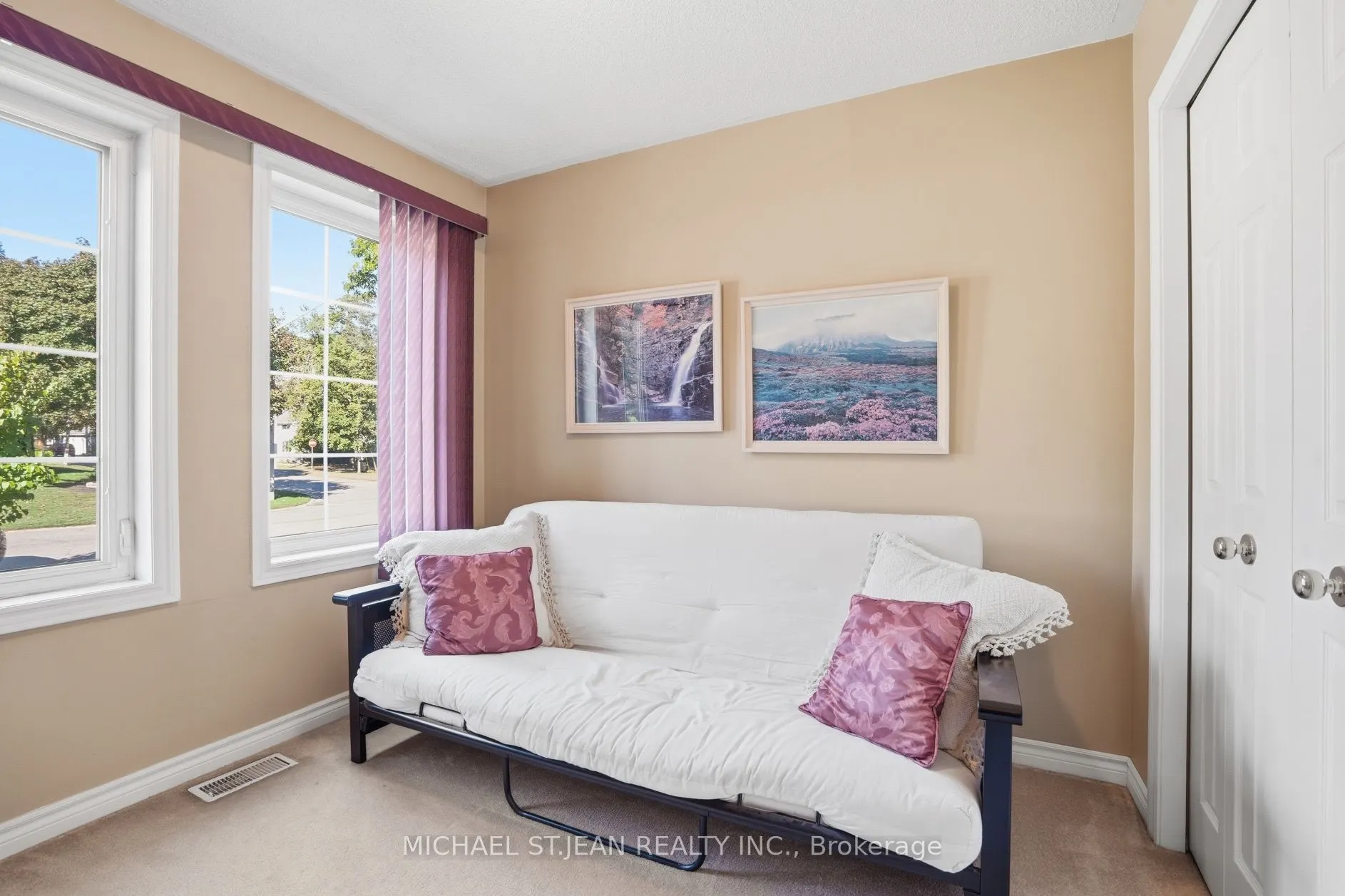 9 Kinsman Court S