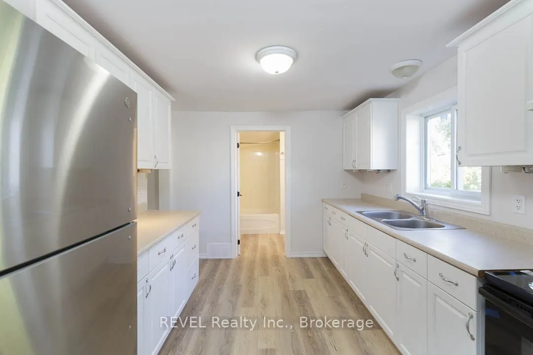 389 Glendale Avenue