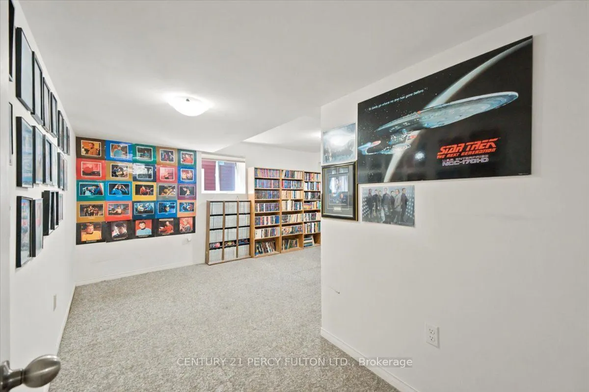 111 White Drive