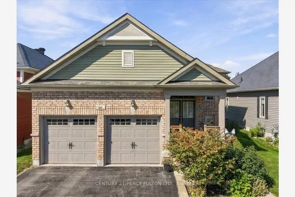 111 White Drive