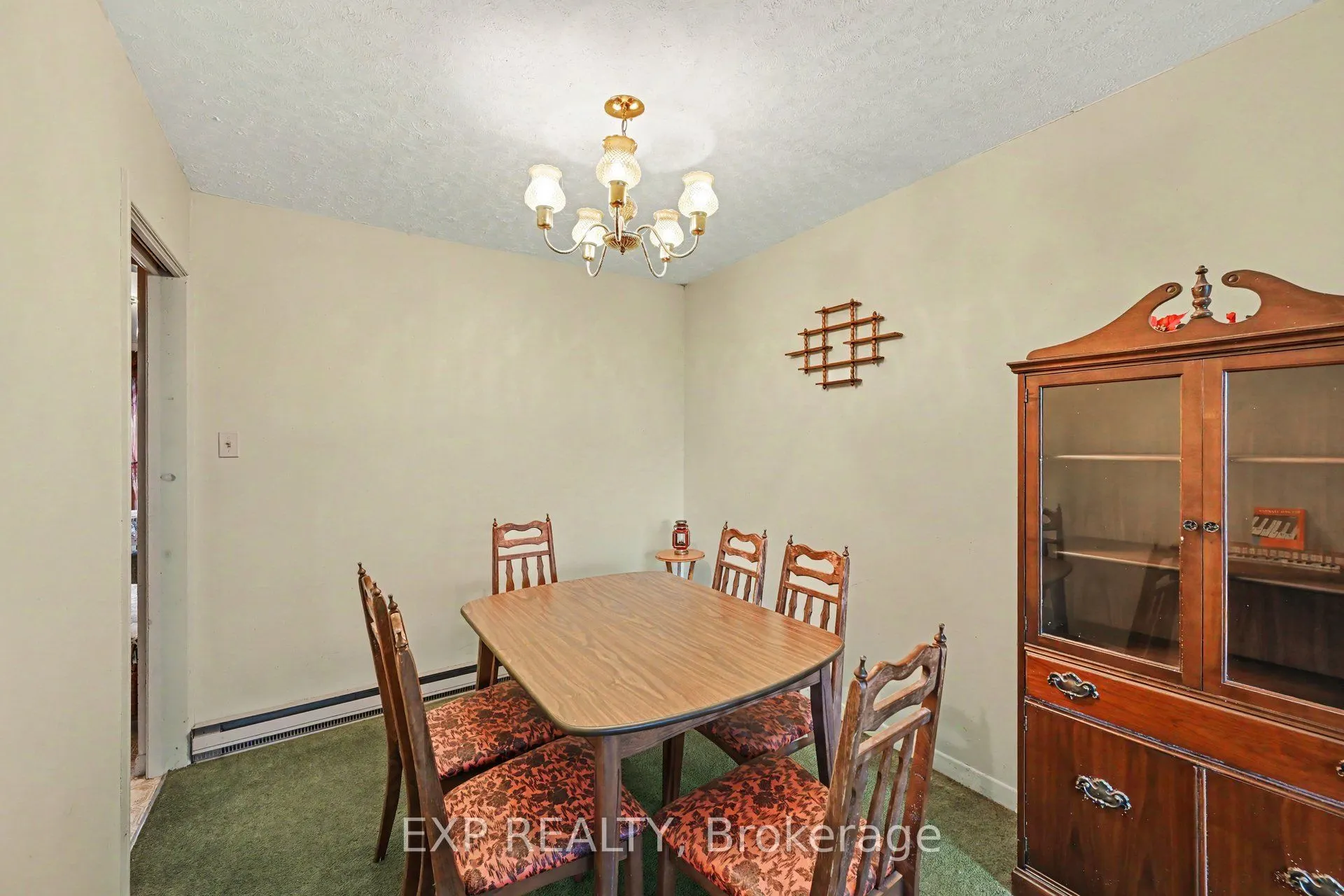 233 Clayton Road