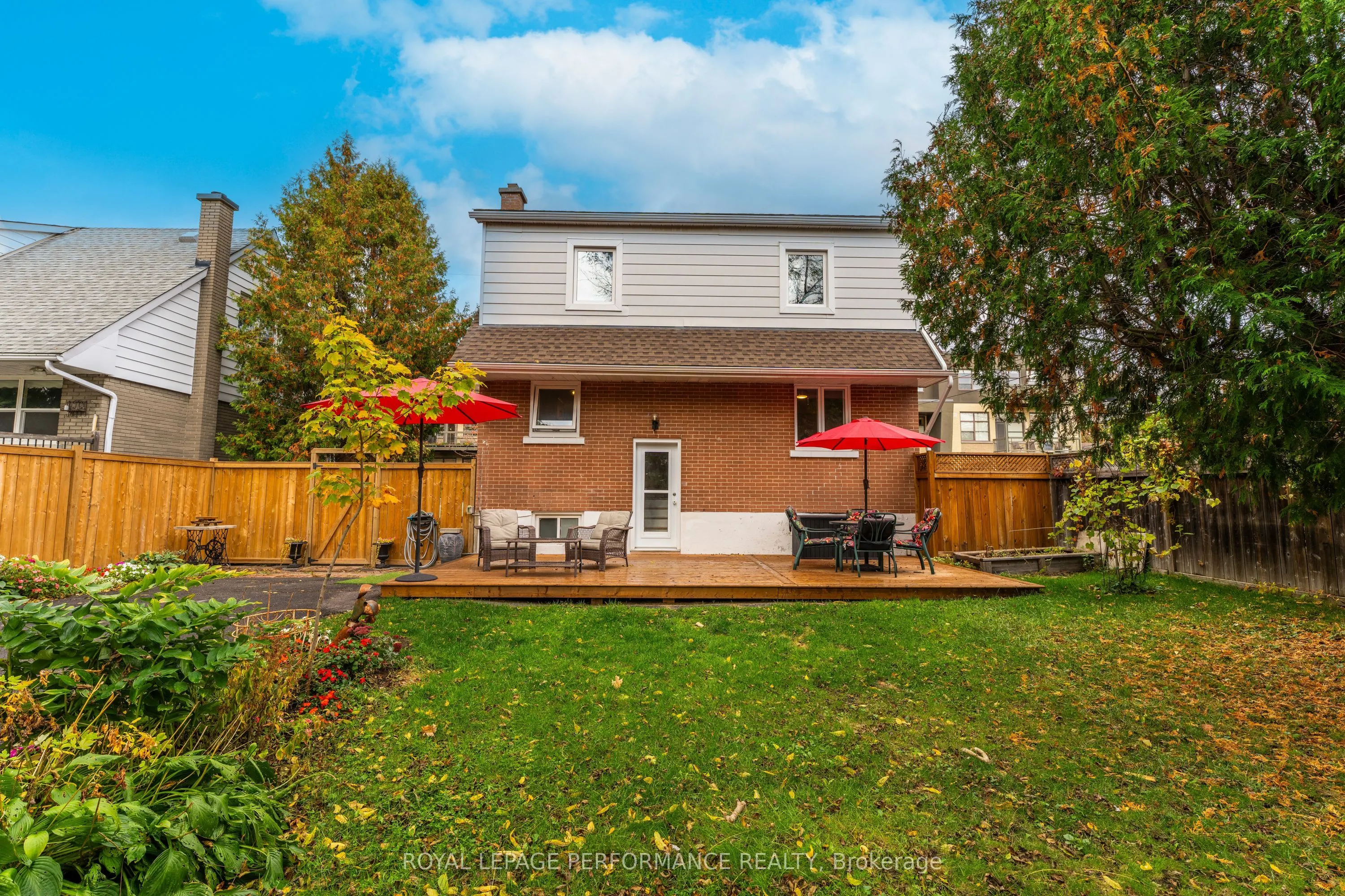340 St-Denis Street