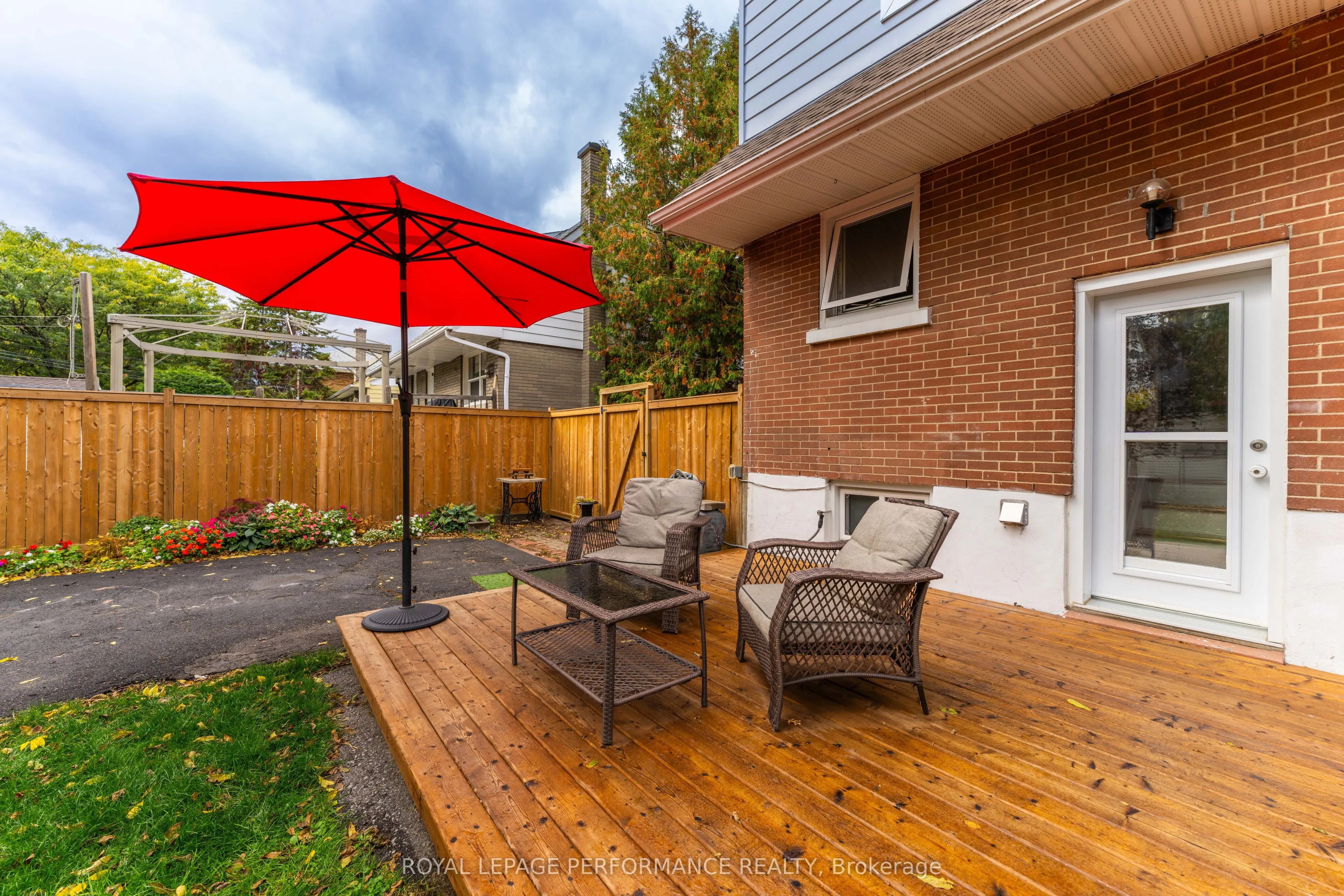 340 St-Denis Street
