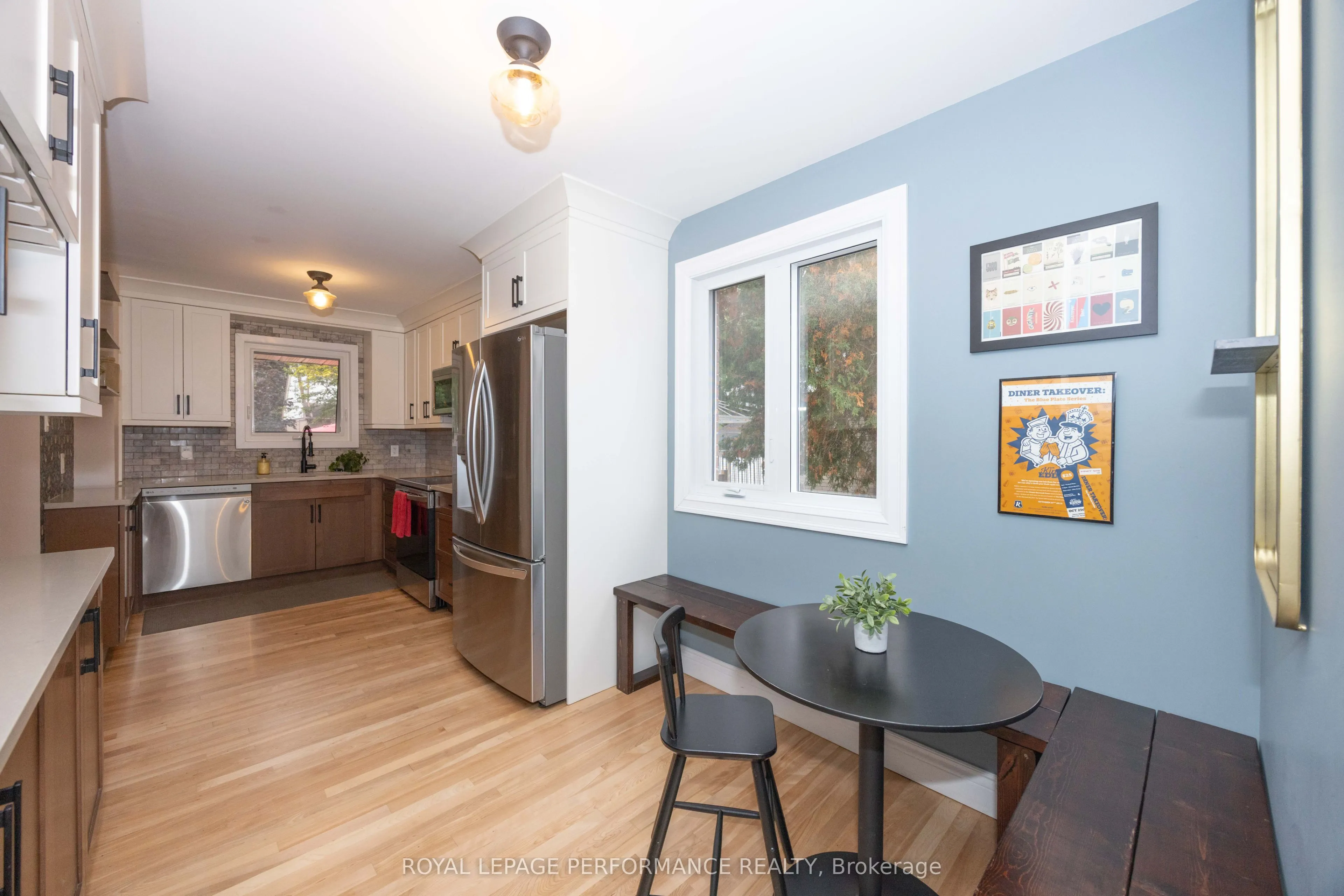 340 St-Denis Street