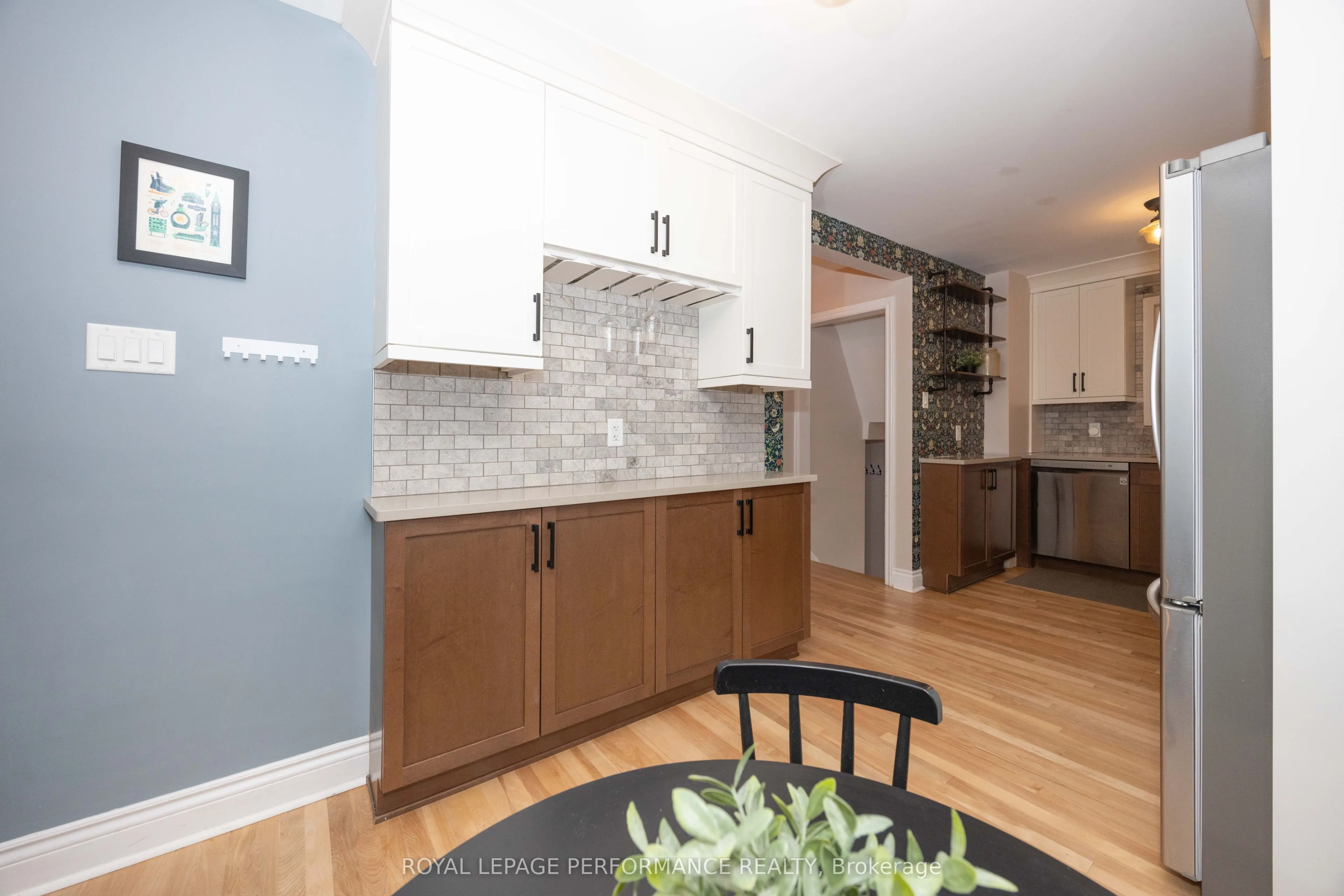 340 St-Denis Street