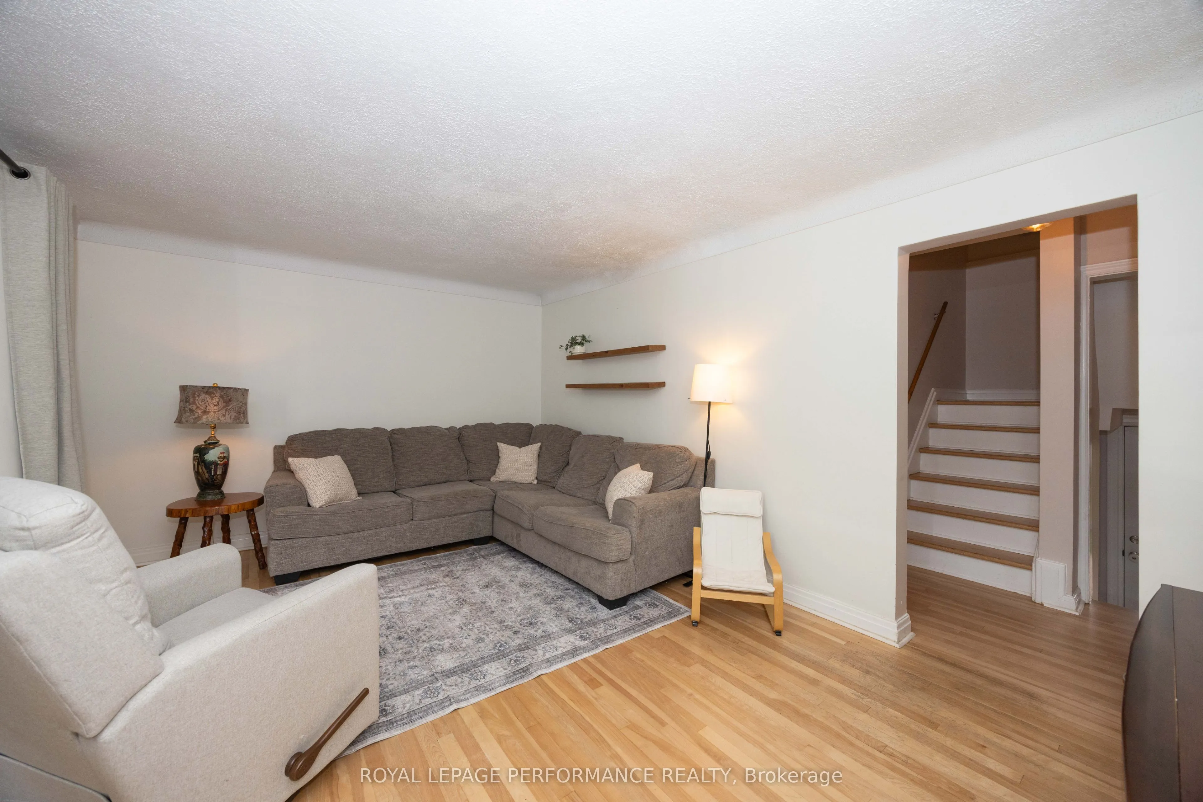 340 St-Denis Street