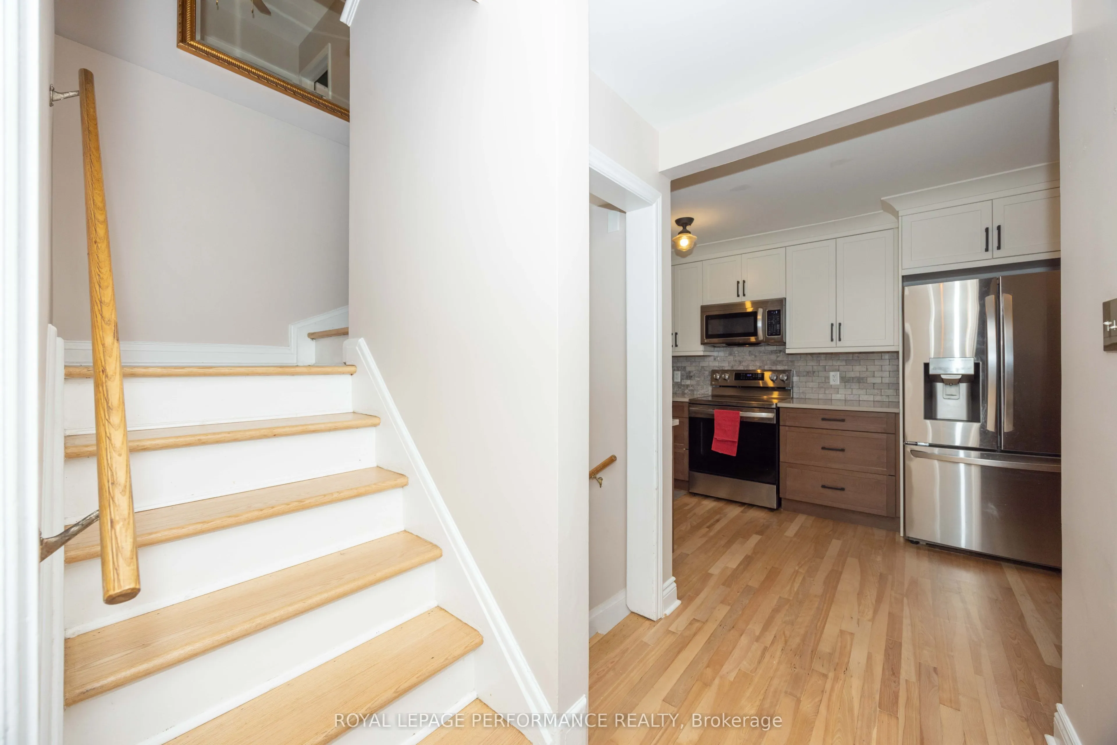 340 St-Denis Street