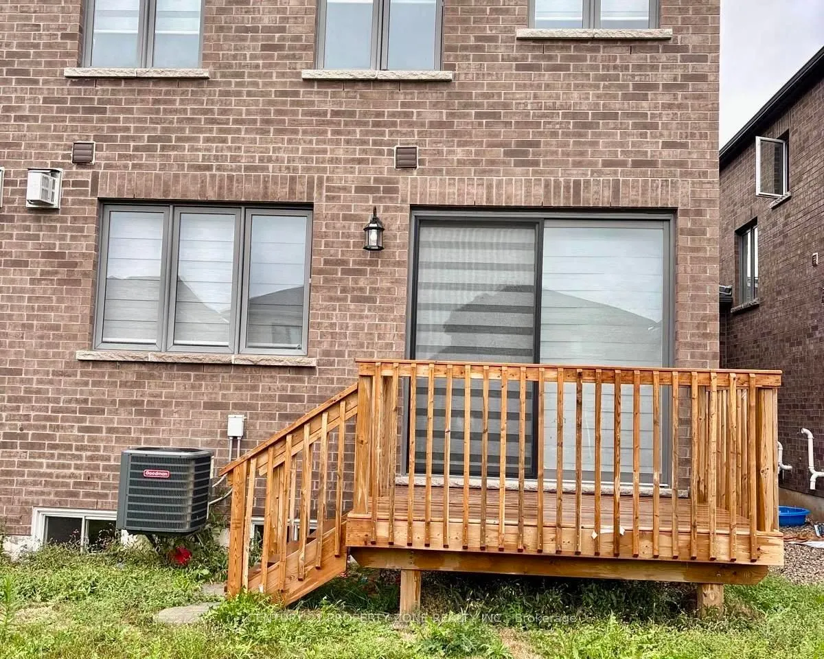 128 Cole Terrace