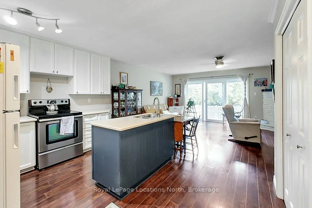 83 Victoria Street #2
