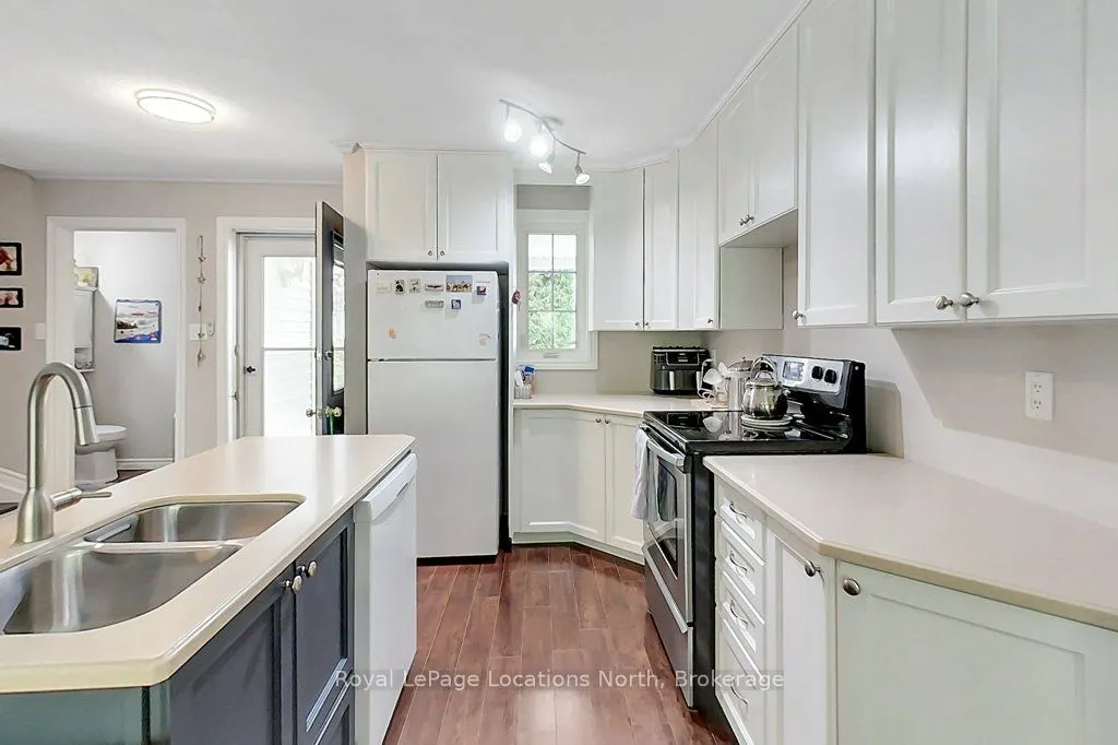 83 Victoria Street #2