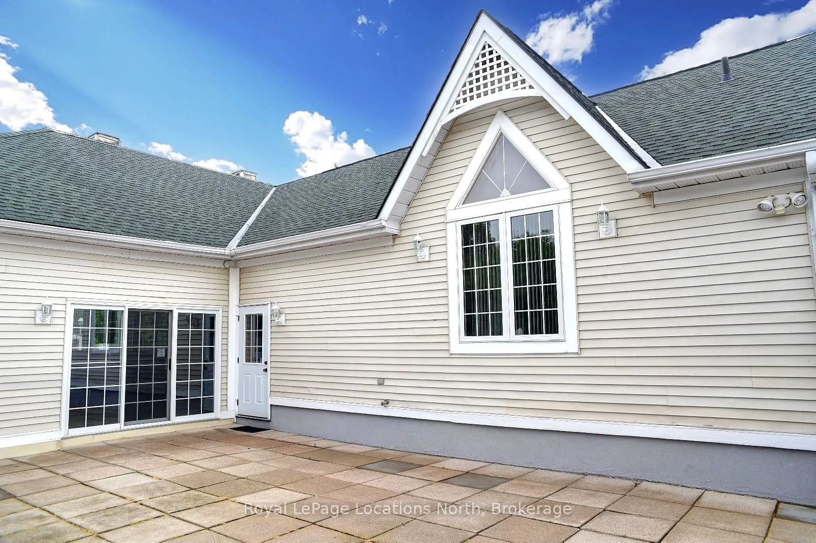 83 Victoria Street #2