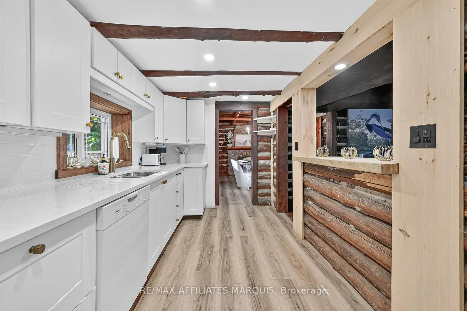 124 McLaren Lane