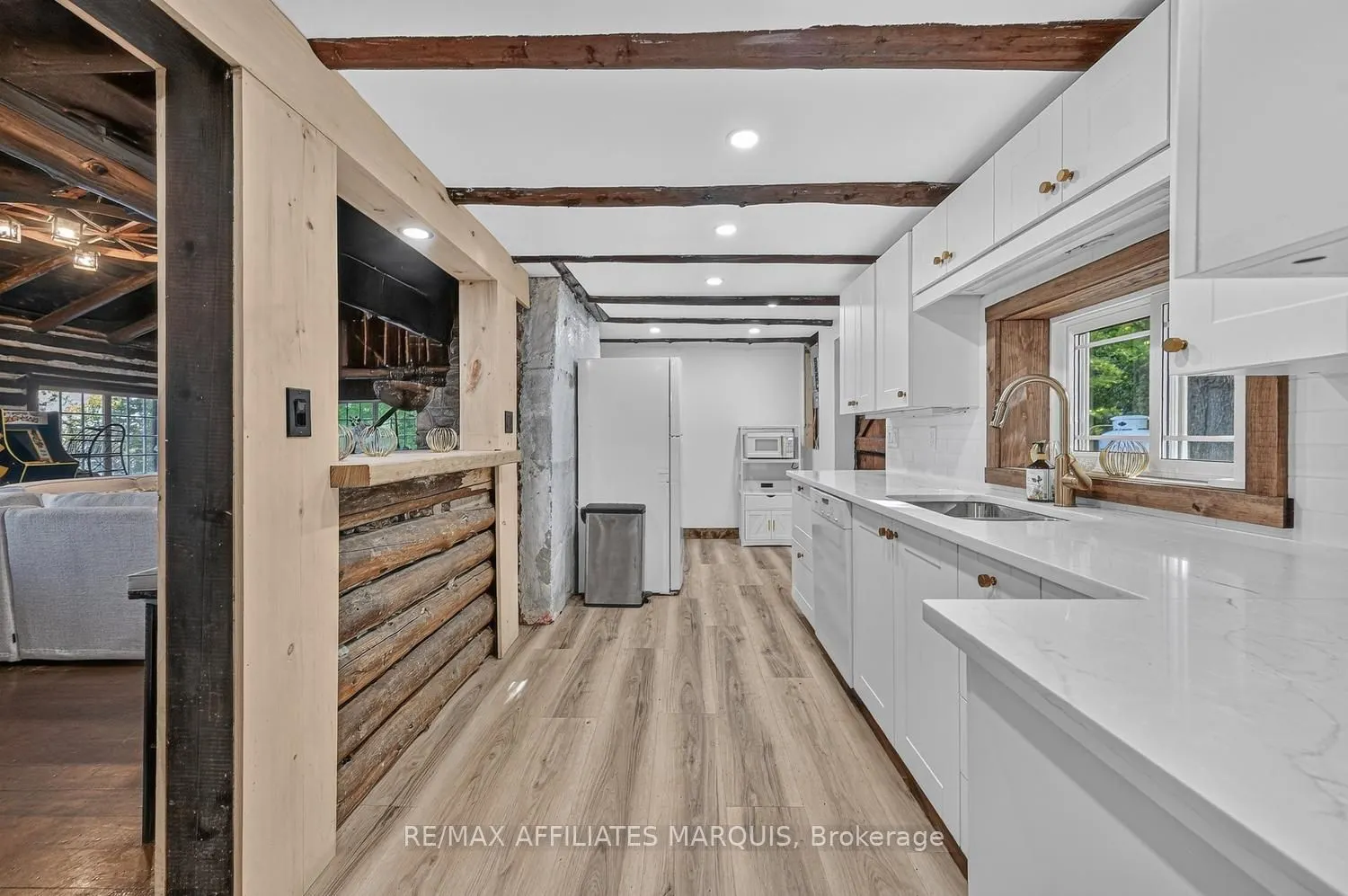 124 McLaren Lane