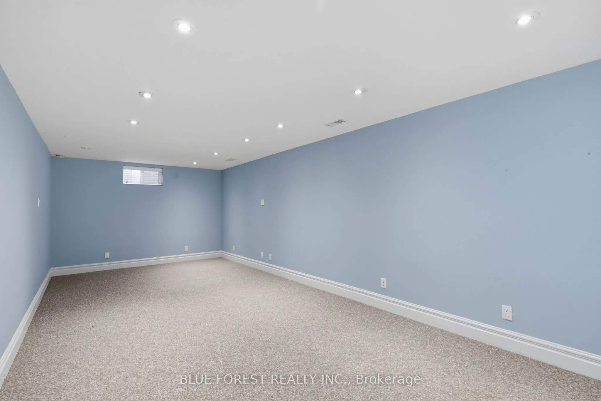 465 Averill Crescent