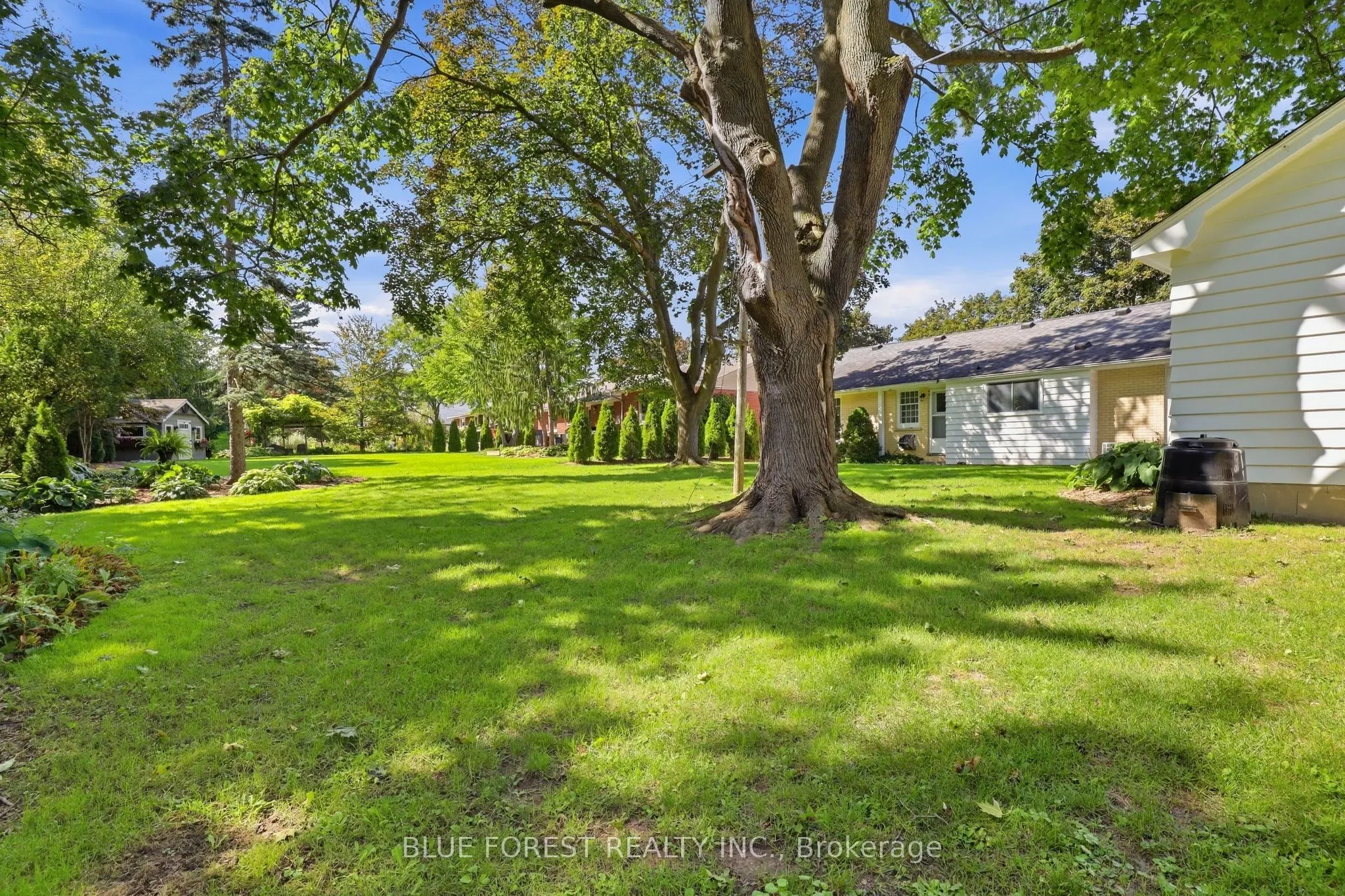 465 Averill Crescent