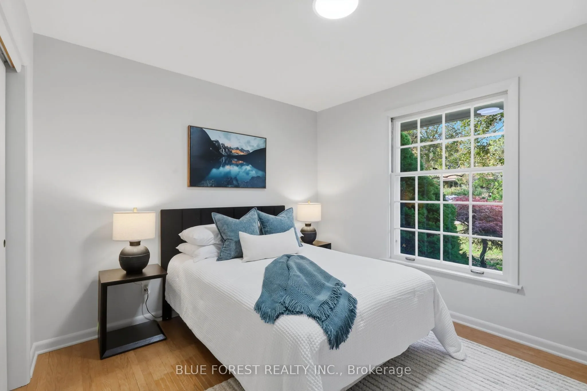 465 Averill Crescent