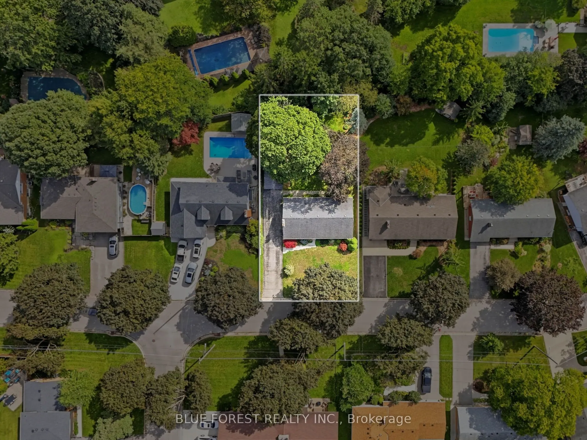 465 Averill Crescent