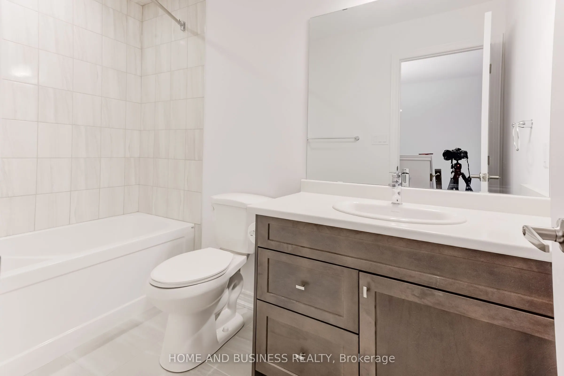 120 Court Drive #36