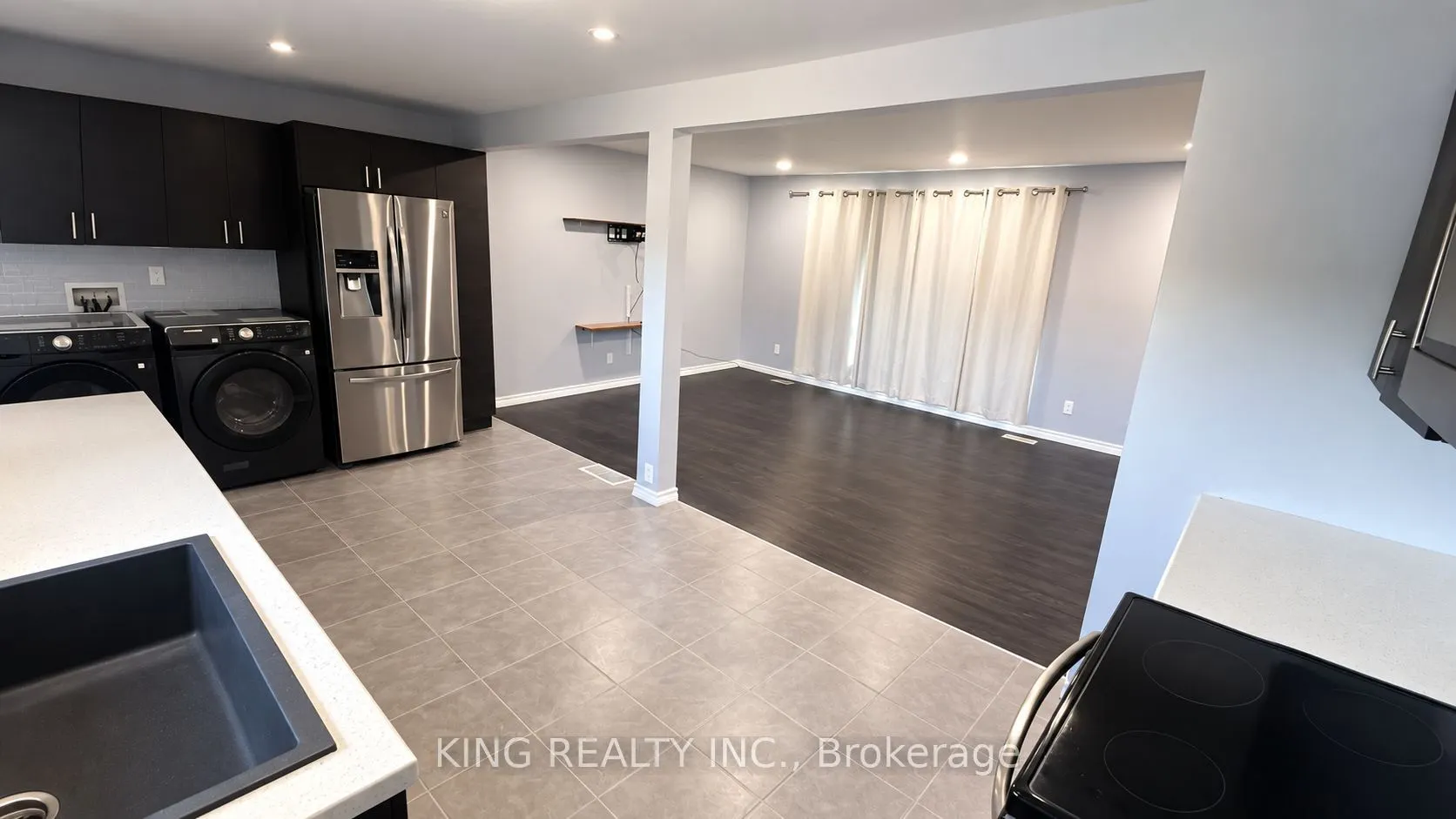 6 Genevive Crescent