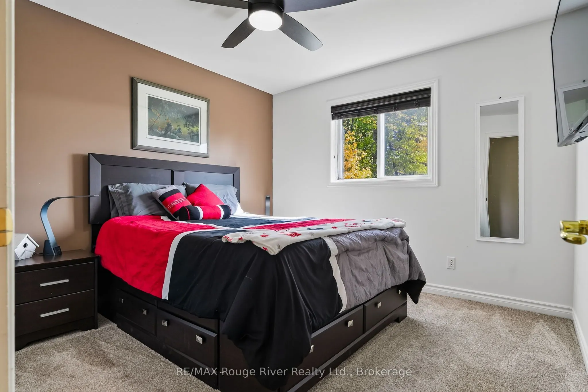 21 Fox Lane