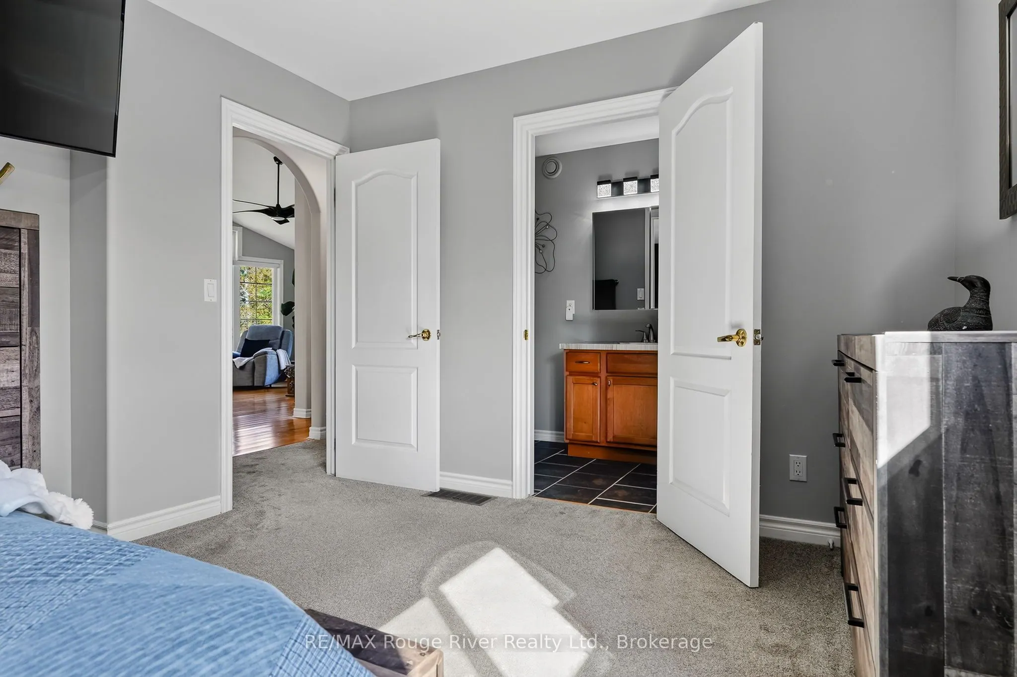 21 Fox Lane