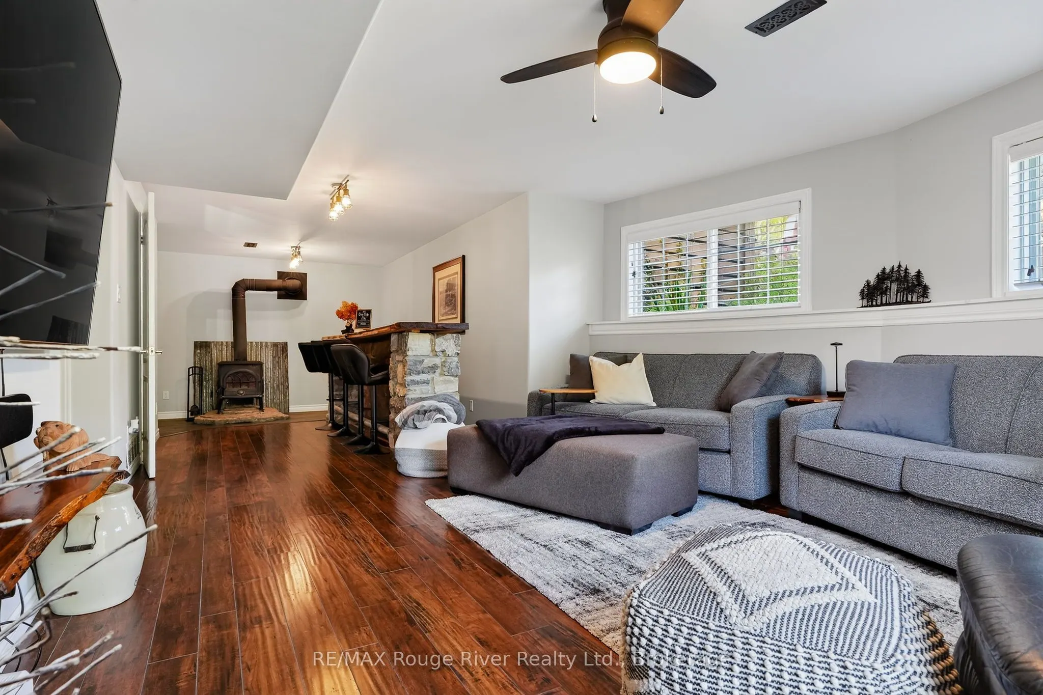 21 Fox Lane