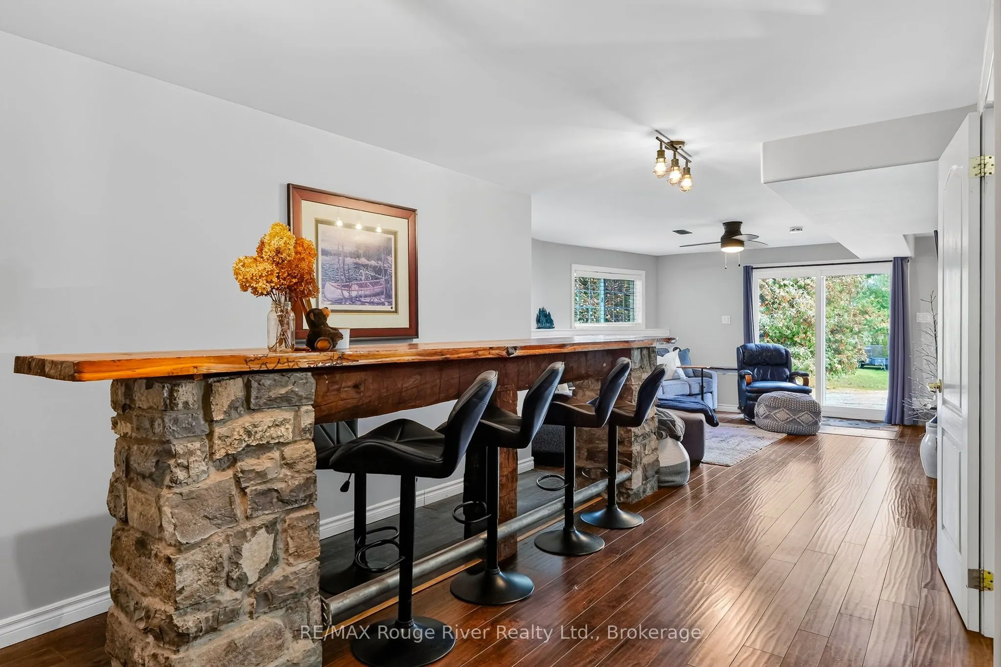 21 Fox Lane