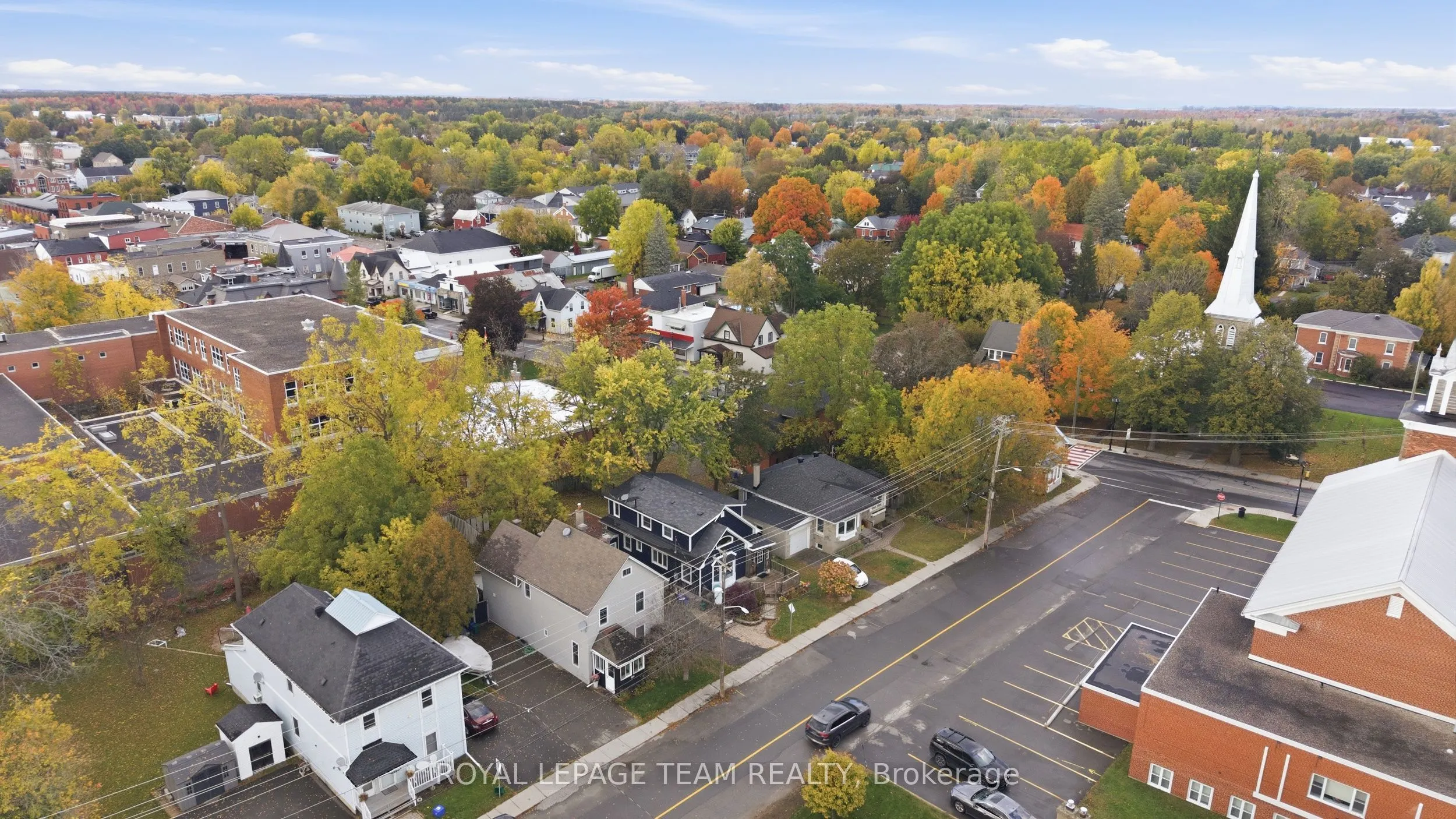 224 Reuben Crescent