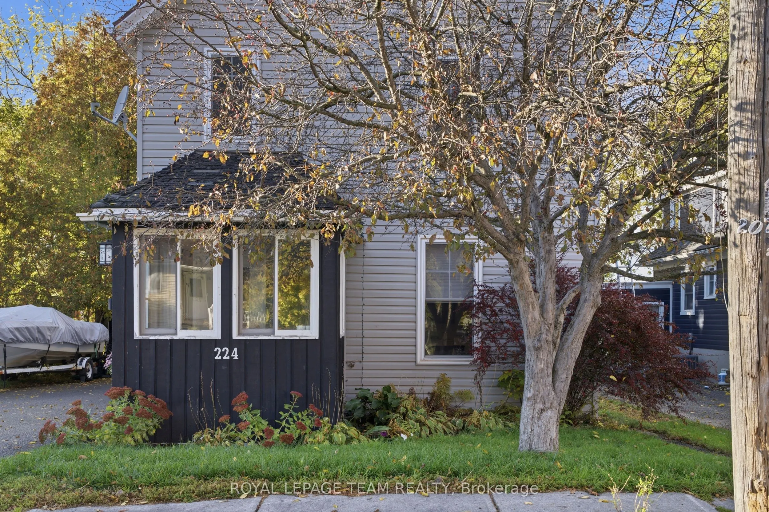 224 Reuben Crescent
