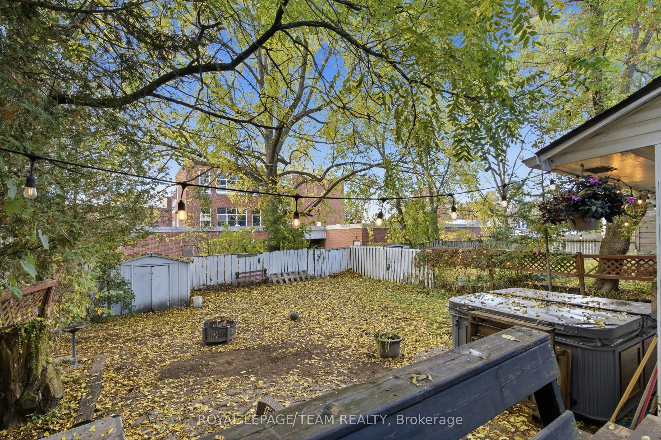 224 Reuben Crescent
