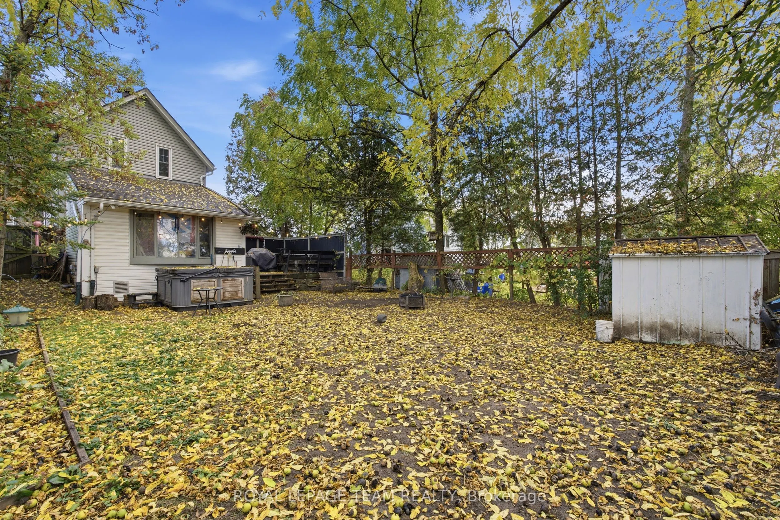 224 Reuben Crescent
