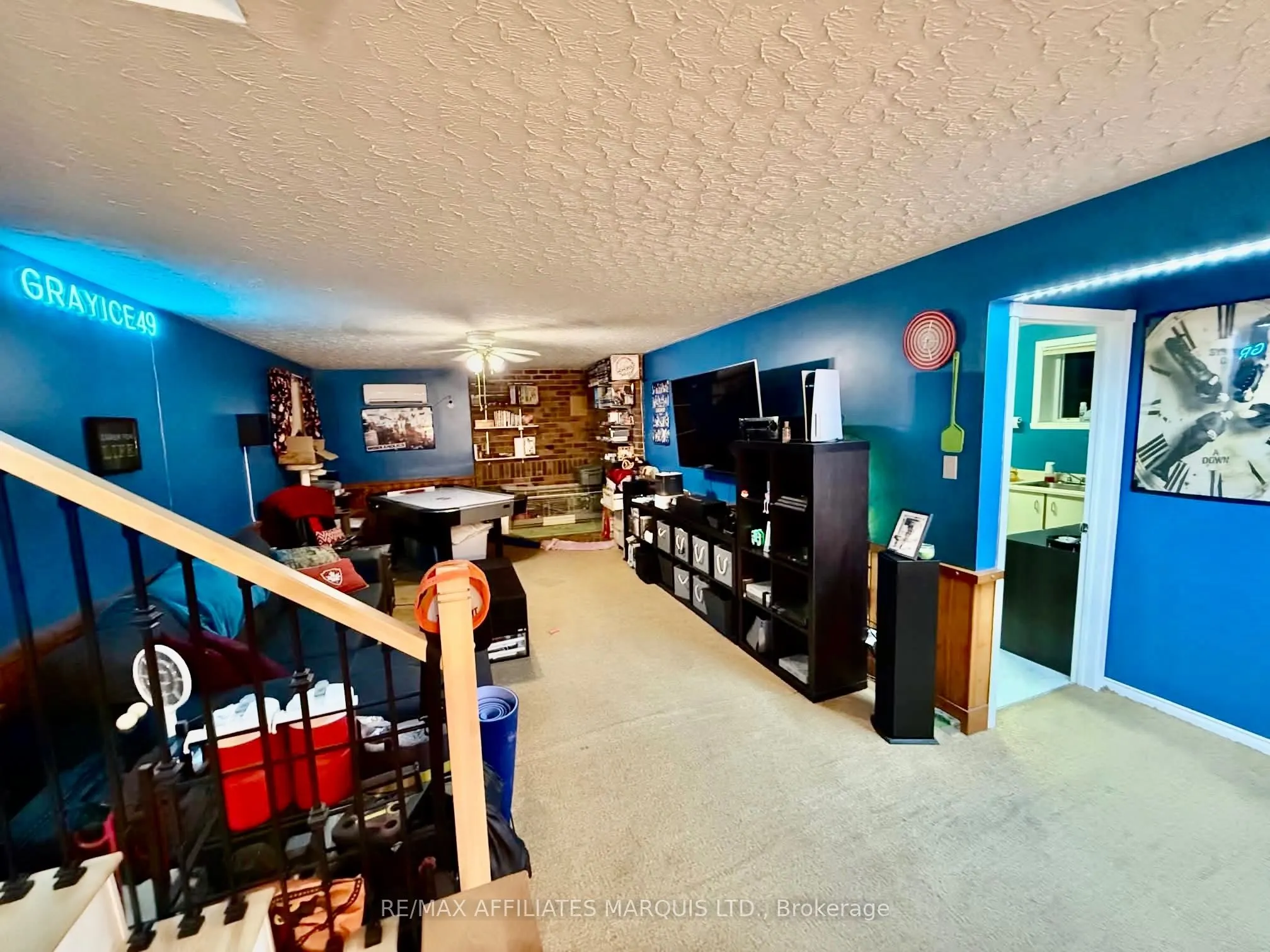 112 Twelfth Street E