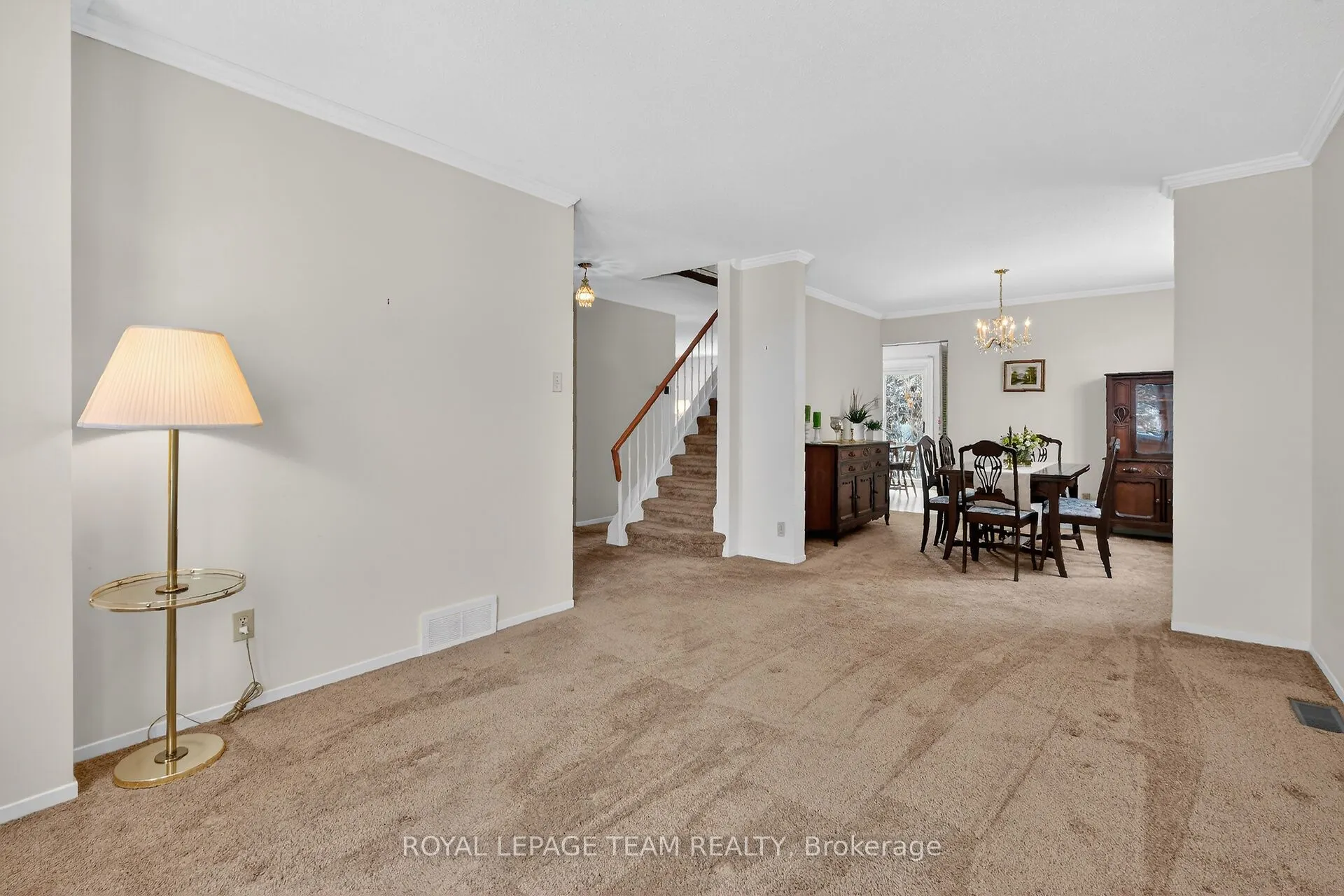 97 Huntsman Crescent