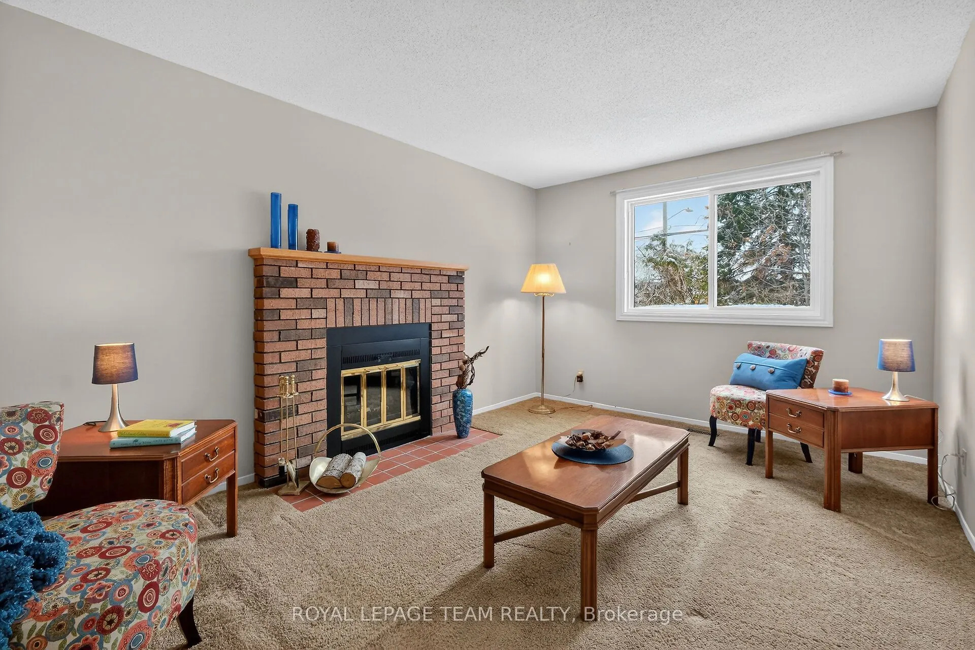 97 Huntsman Crescent