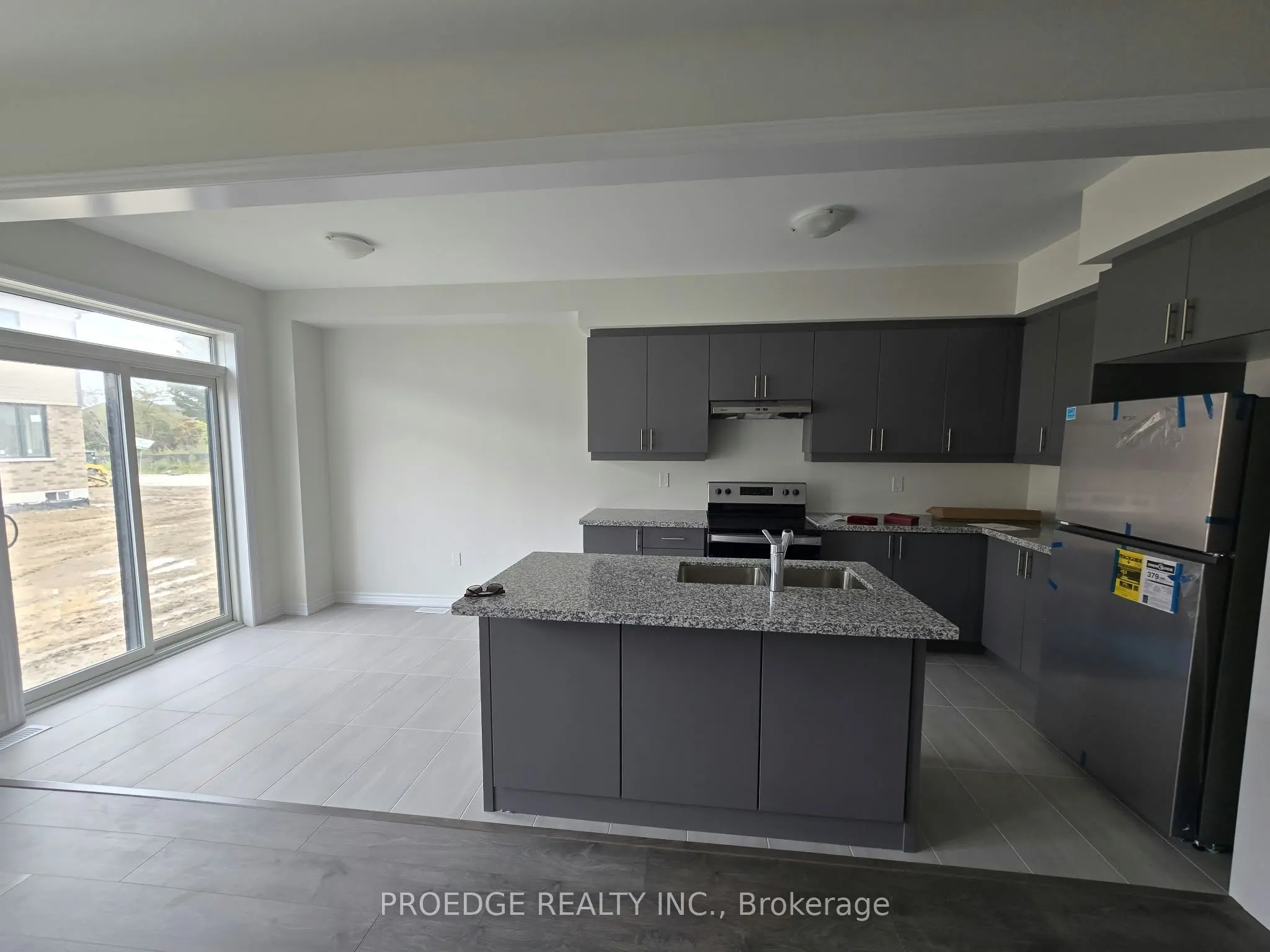 138 Periwinkle Crescent