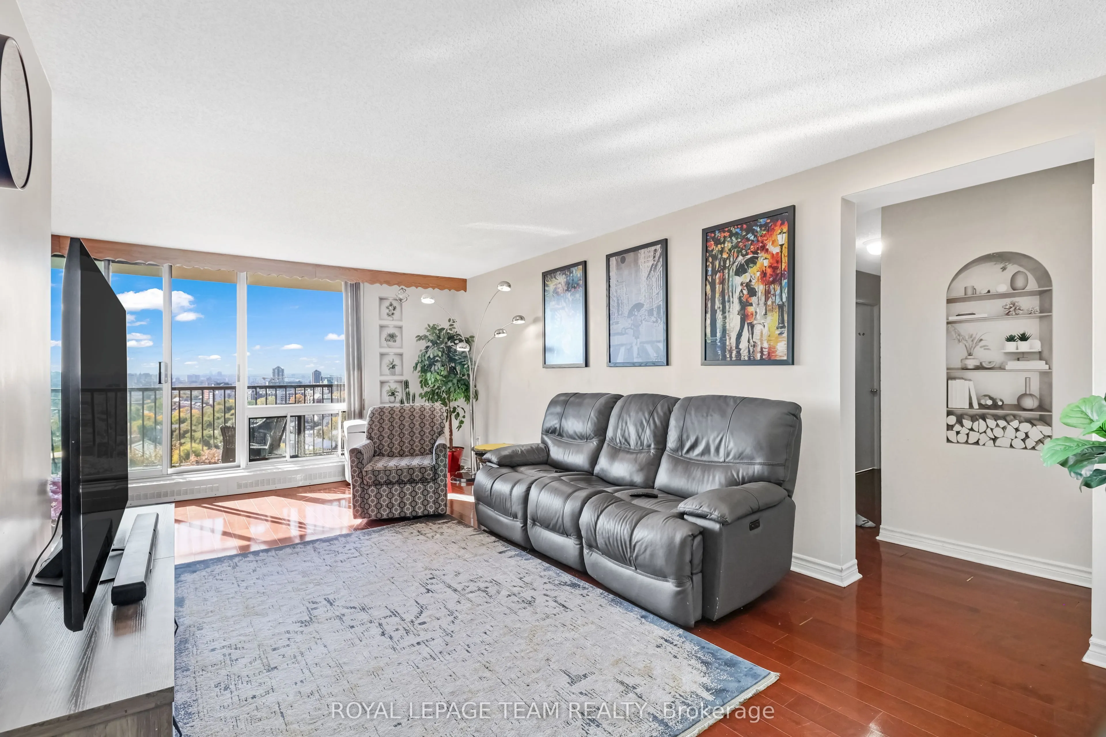 665 Bathgate Drive #1804