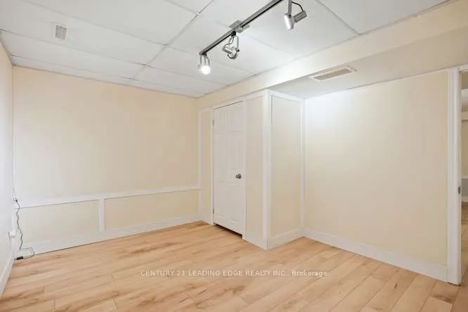 1574 Richmond Street #28