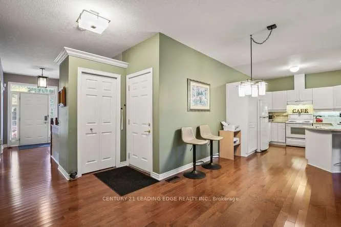 1574 Richmond Street #28