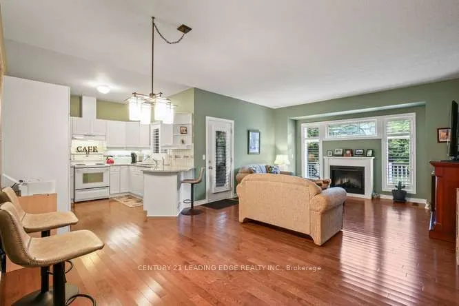 1574 Richmond Street #28