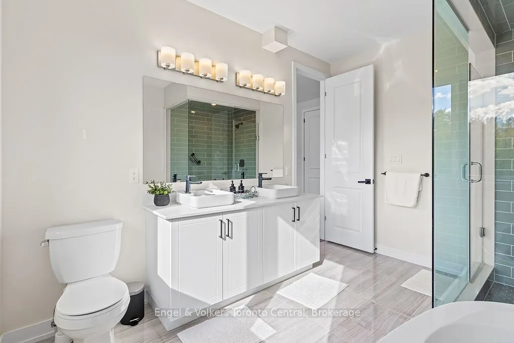 125 Stoneleigh Drive