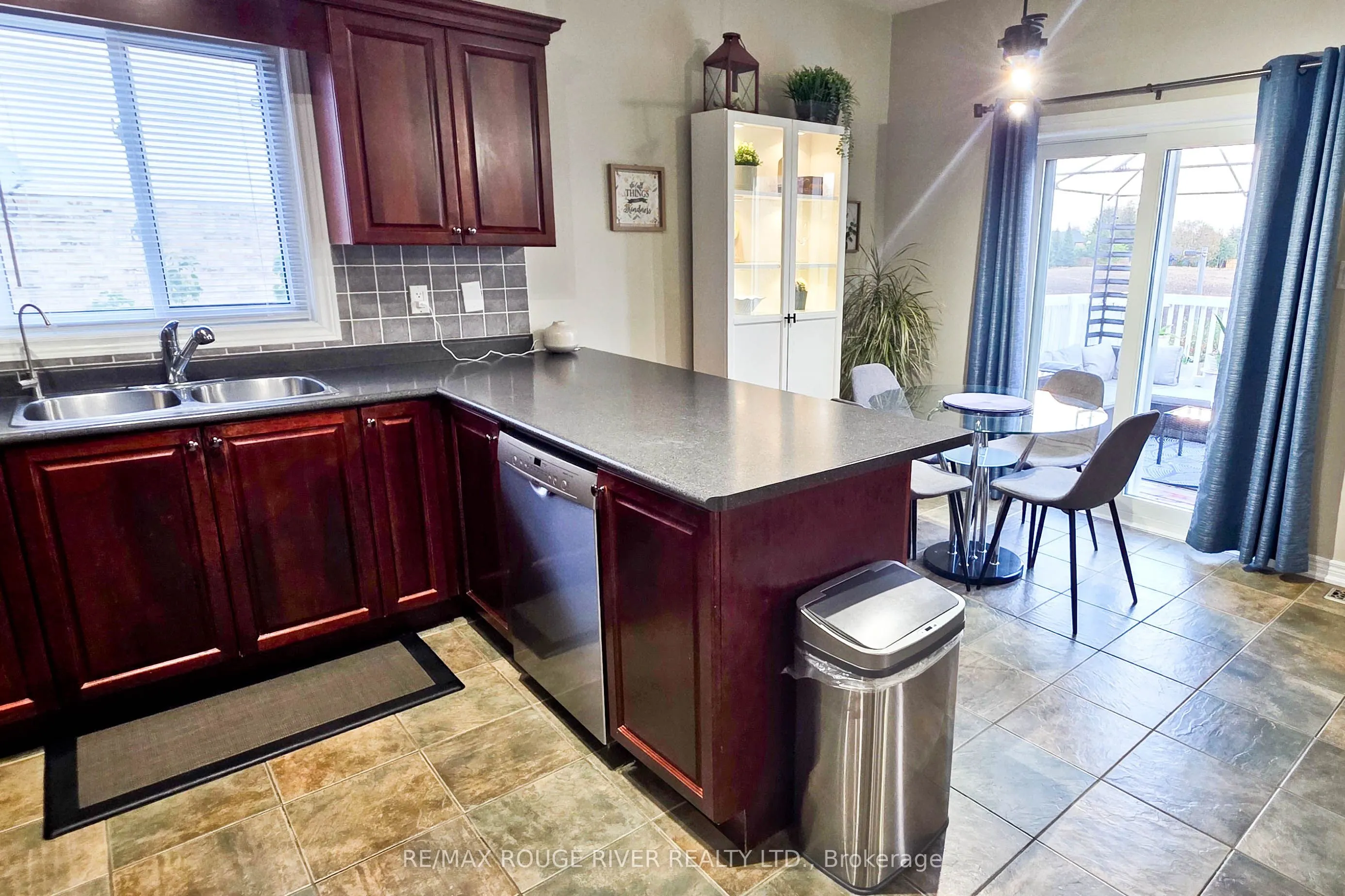 71 Sweetnam Drive